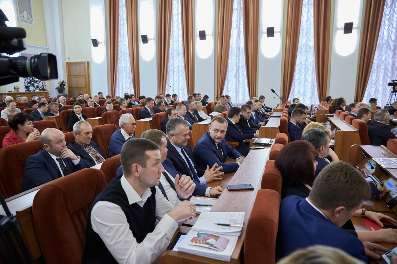 Геннадій Кернес: Місто вперше дає пільгу на проїзд в метро школярам (доповнено)