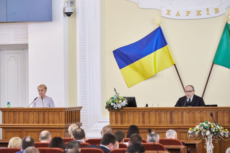 Геннадій Кернес: Місто вперше дає пільгу на проїзд в метро школярам (доповнено)