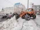 130 одиниць снігоприбиральної техніки працює на вулицях міста (доповнено)