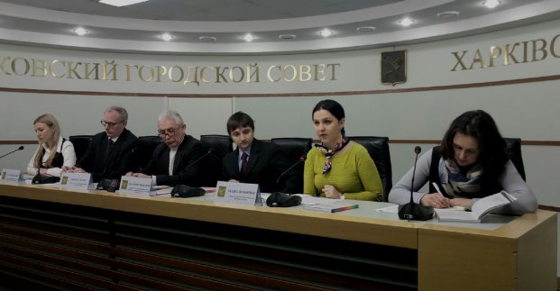 Жителі Східної України найбільше цінують свободу, справедливість і безпеку - дані соцопитування