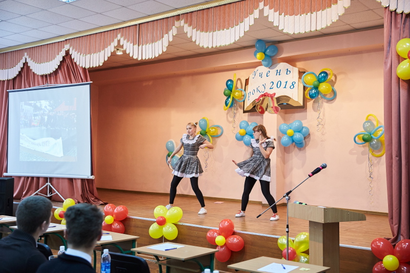 Харківські школярі змагаються за звання кращого учня року