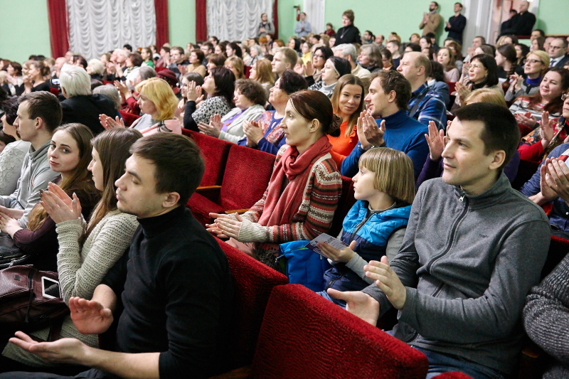 У Харкові відкрився Міжнародний конкурс юних піаністів Володимира Крайнєва