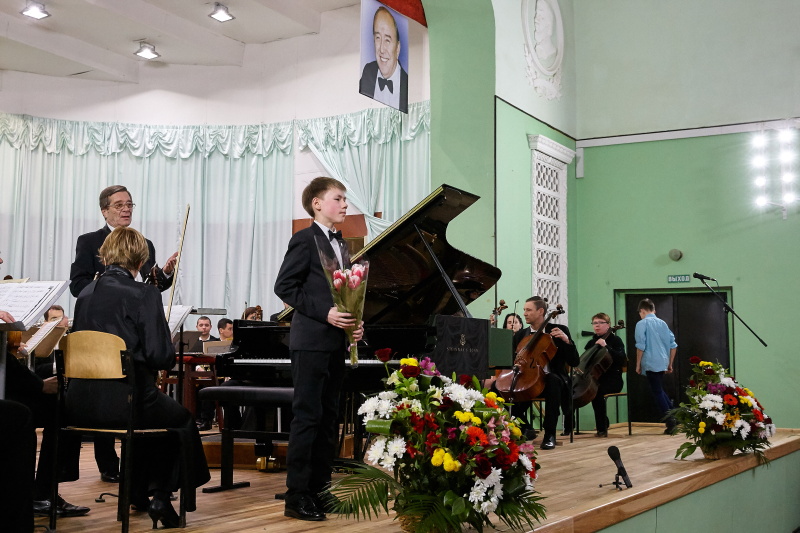У Харкові відкрився Міжнародний конкурс юних піаністів Володимира Крайнєва