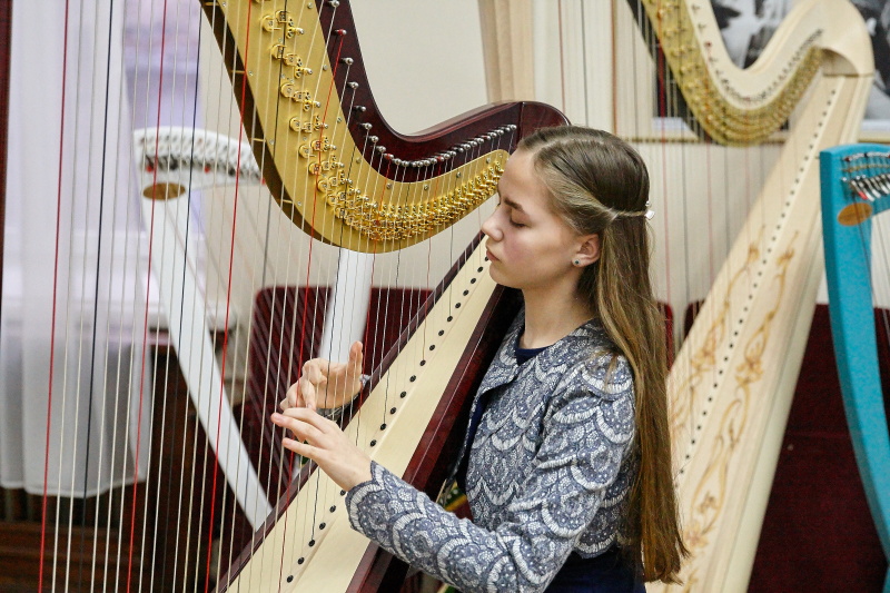 У Харкові відкрився Міжнародний конкурс юних піаністів Володимира Крайнєва
