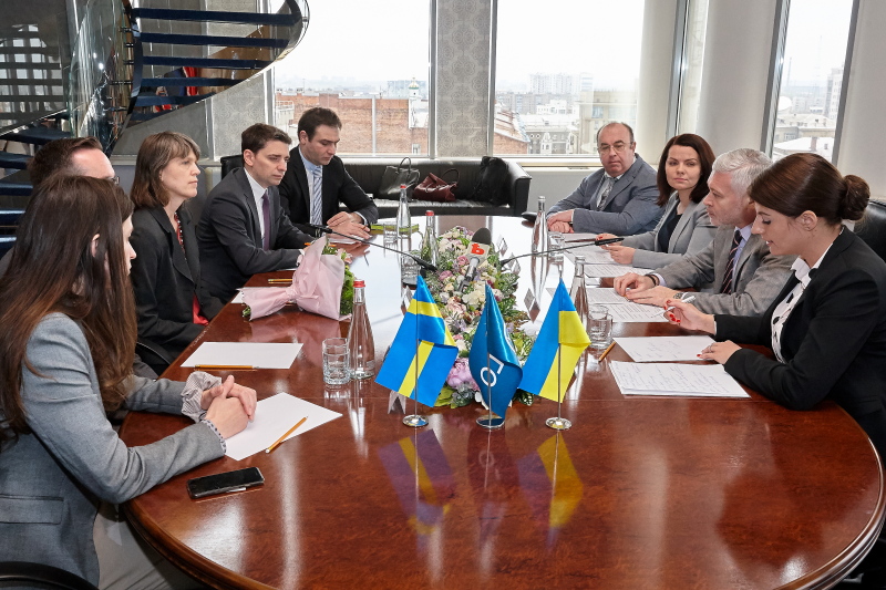Харків має намір співпрацювати зі шведами в сфері розвитку надання послуг