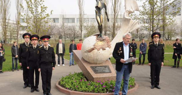 У Київському районі пройшов молебень за загиблими ліквідаторами аварії на ЧАЕС