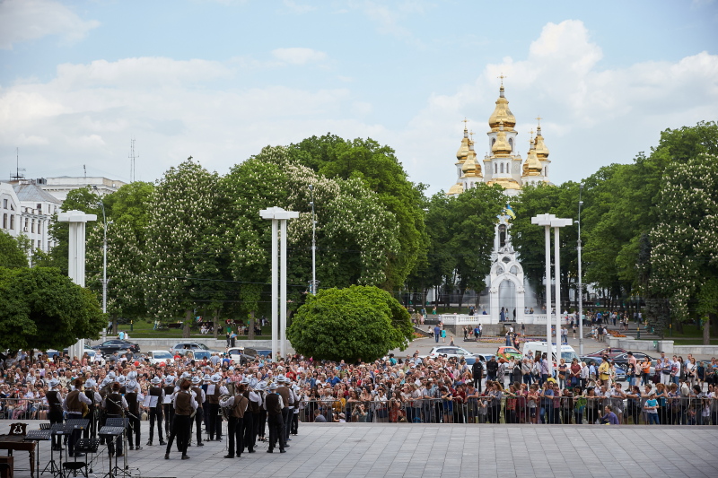 У Харкові пройшов парад оркестрів