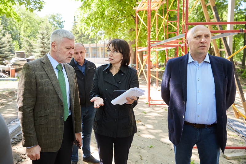 Новий каскад, озеро і зони відпочинку - у Харкові реконструюють сад Шевченка