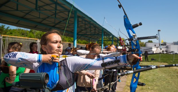 У Харкові проходять всеукраїнські змагання зі стрільби з лука на Кубок мера 
