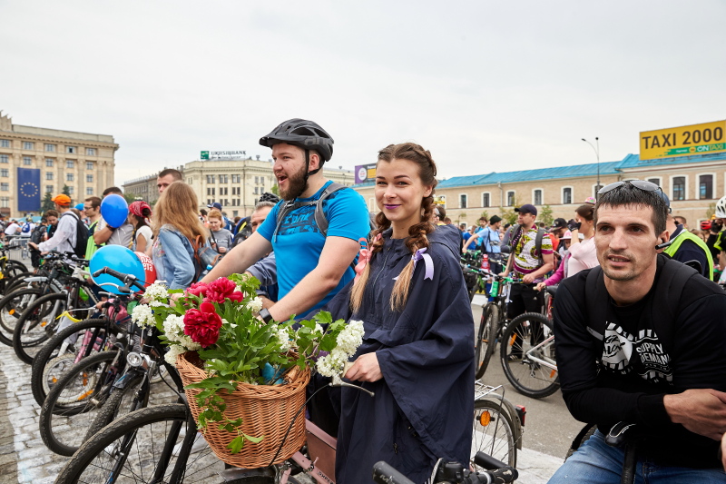 Геннадій Кернес відкрив харківський Велодень