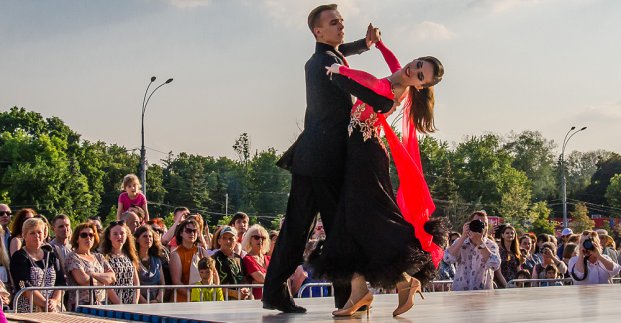 У п'ятницю біля оперного театру станцюють «Харківський вальс»