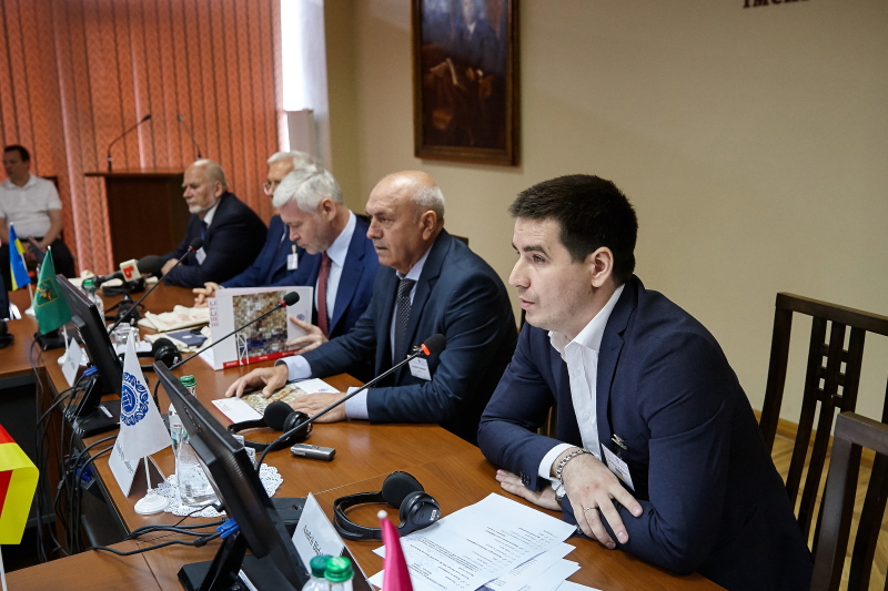 У Харкові працюють над впровадженням у будівництві дерев'яних конструкцій