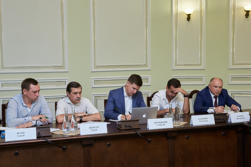 У Харкові готуються до масштабного перекладання тепломереж