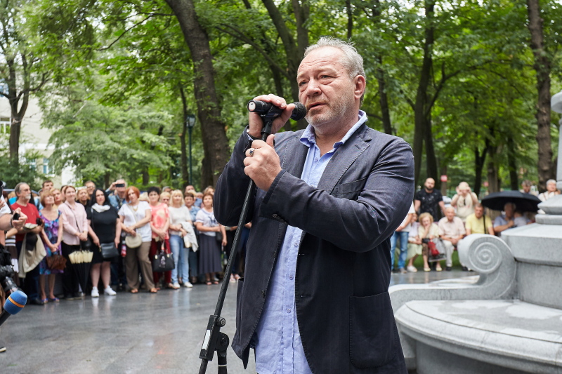 У Харкові відкрили пам'ятник Людмилі Гурченко
