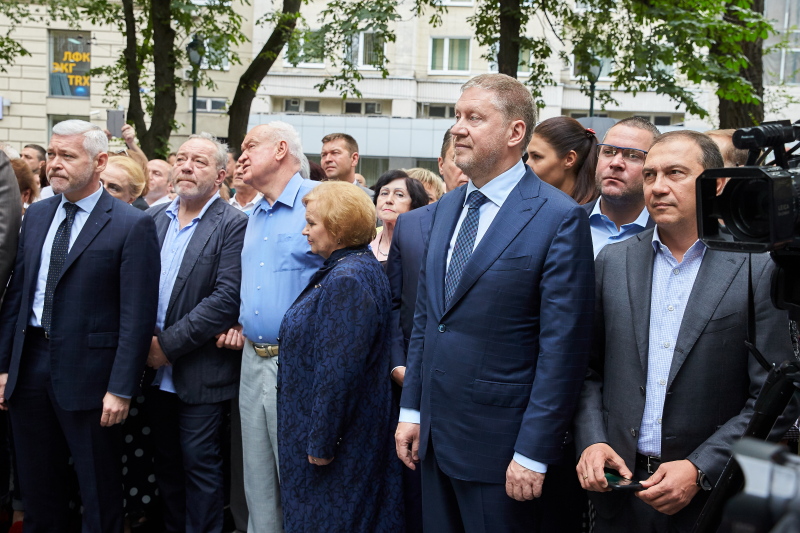У Харкові відкрили пам'ятник Людмилі Гурченко