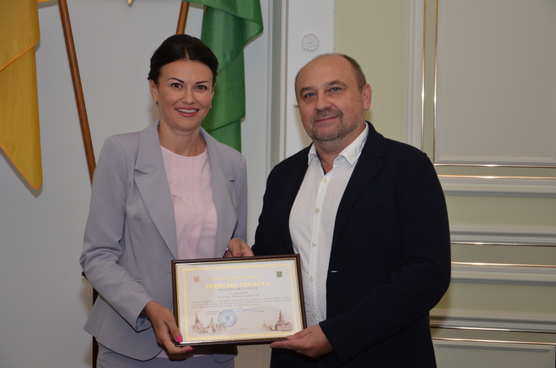 У міськраді привітали працівників торгівлі