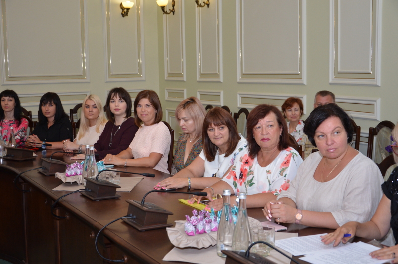 У міськраді привітали працівників торгівлі