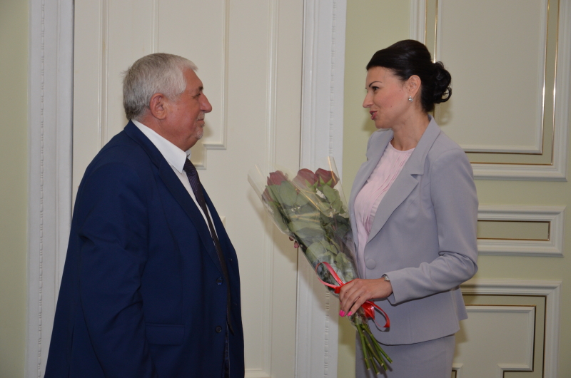 У міськраді привітали працівників торгівлі