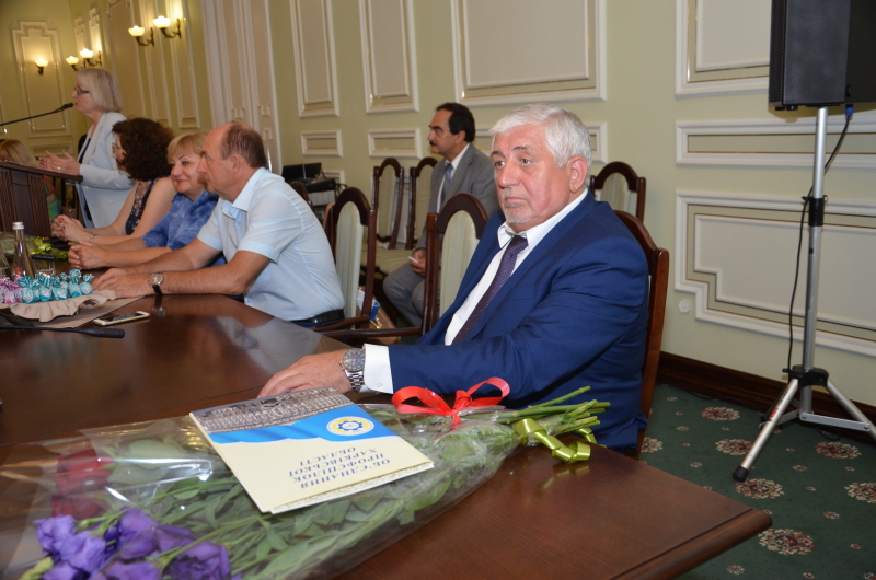 У міськраді привітали працівників торгівлі