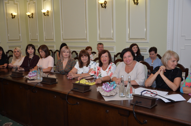 У міськраді привітали працівників торгівлі