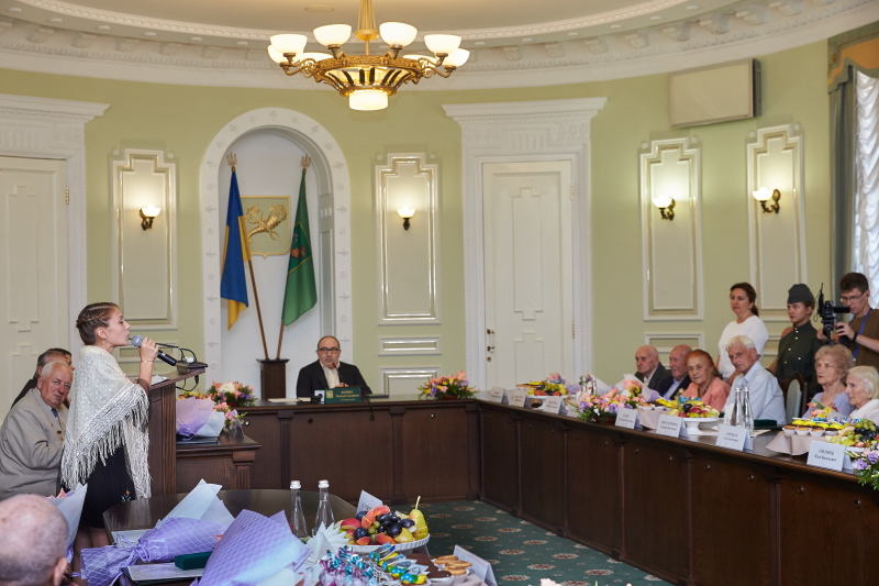 Геннадій Кернес зустрівся з ветеранами Другої світової війни