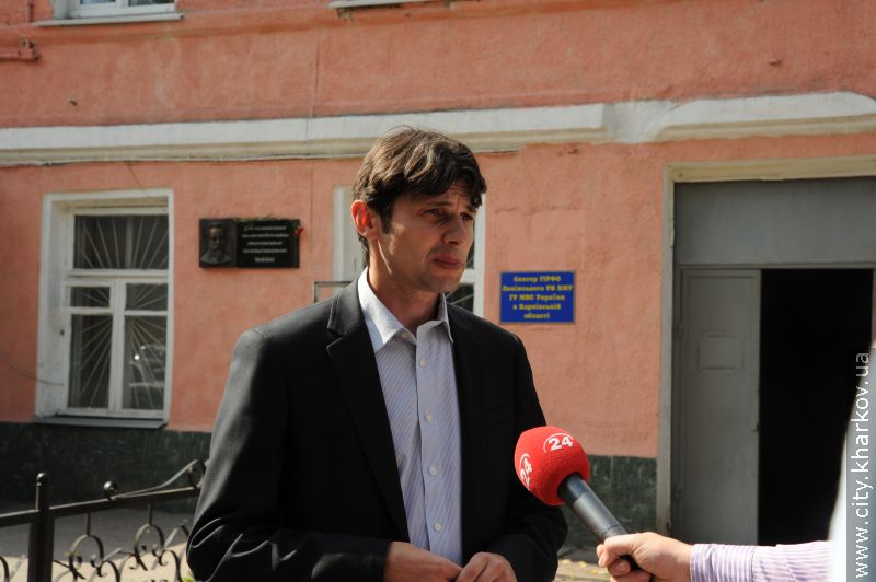 Заступник Львівського міського голови поклав квіти до меморіальної дошки Йосипу Сліпому