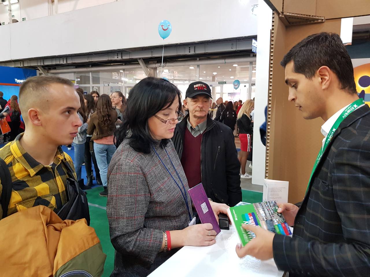Харків бере участь у туристичній виставці в Києві