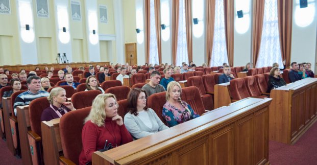 У міськраді пройшов семінар для депутатів та співробітників виконкому на тему земельних відносин