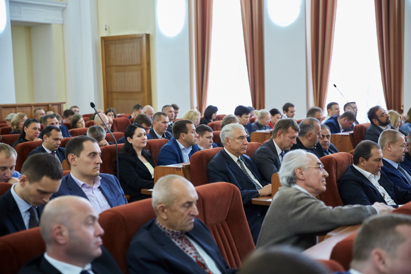 Міська влада допоможе мешканцям Будинку зі шпилем