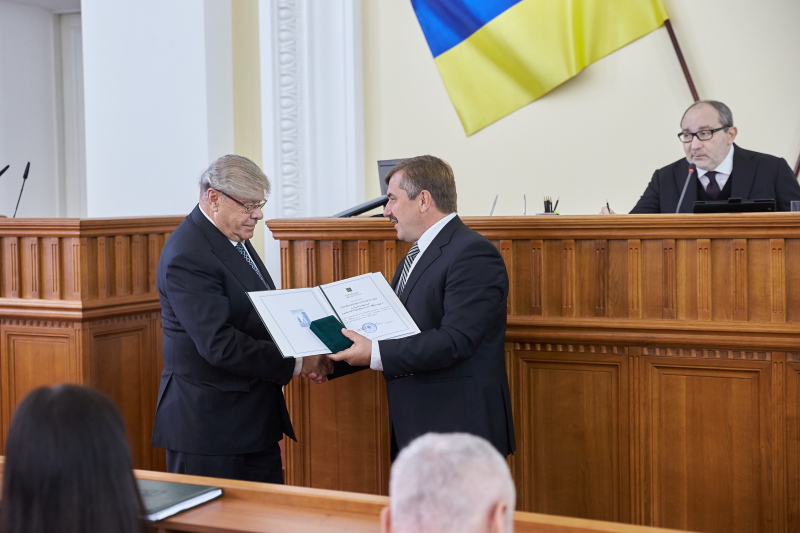 Міська влада допоможе мешканцям Будинку зі шпилем