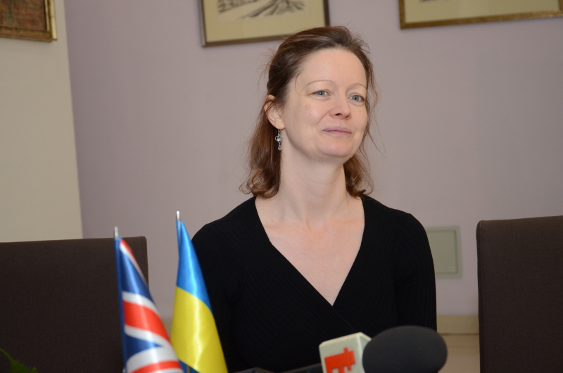 Геннадій Кернес зустрівся з віце-послом Великої Британії