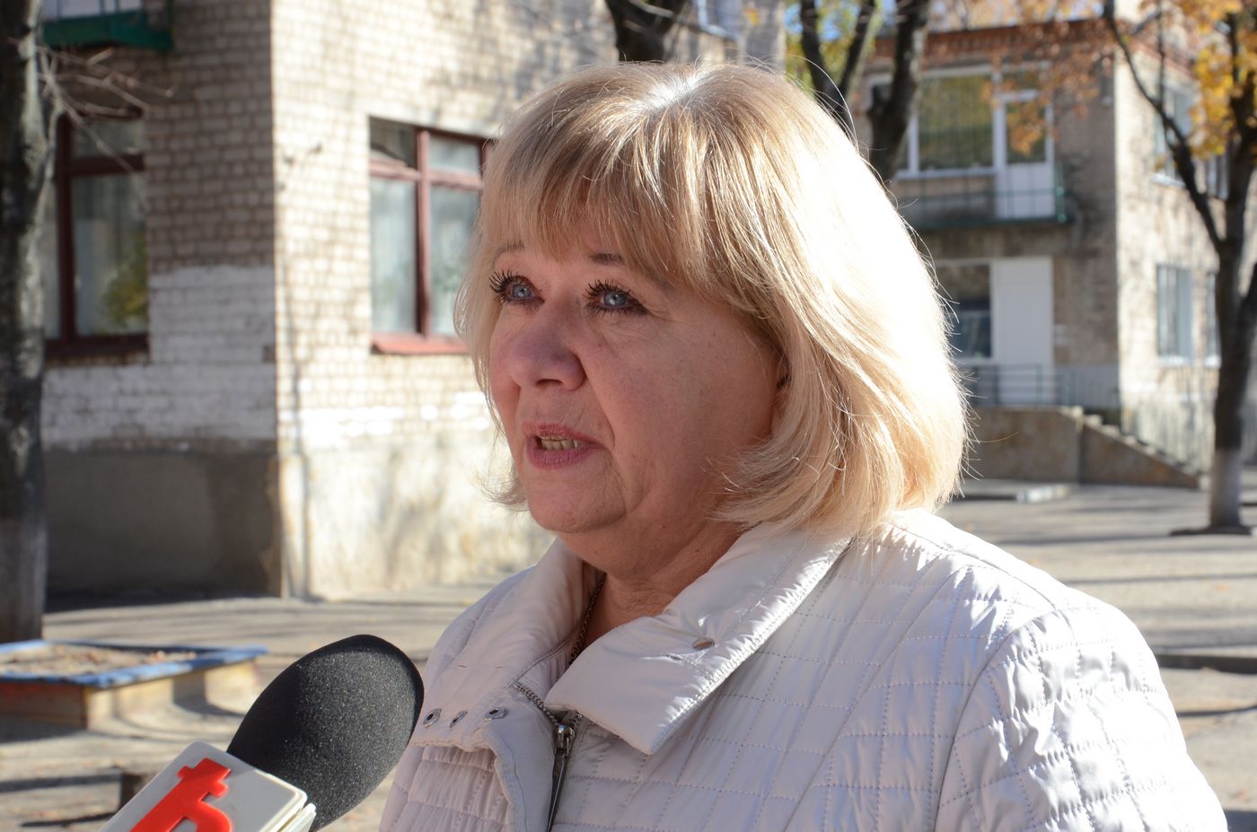 Представники міської влади виїжджають у школи, реагуючи на прохання батьків