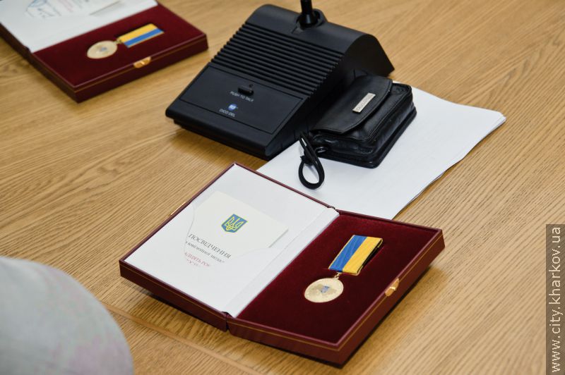 Геннадій Кернес привітав жителів Слобожанщини з днем Харківської області