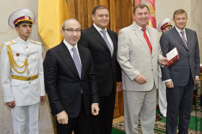 Геннадій Кернес привітав жителів Слобожанщини з днем Харківської області