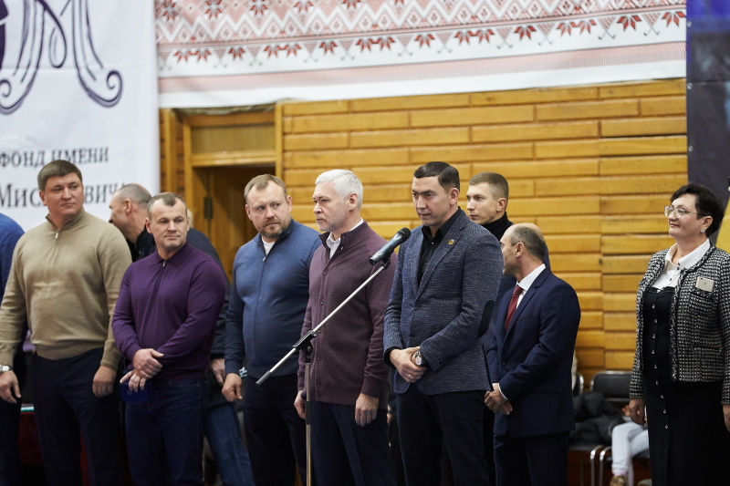 У Харкові проходить всеукраїнський турнір з самбо