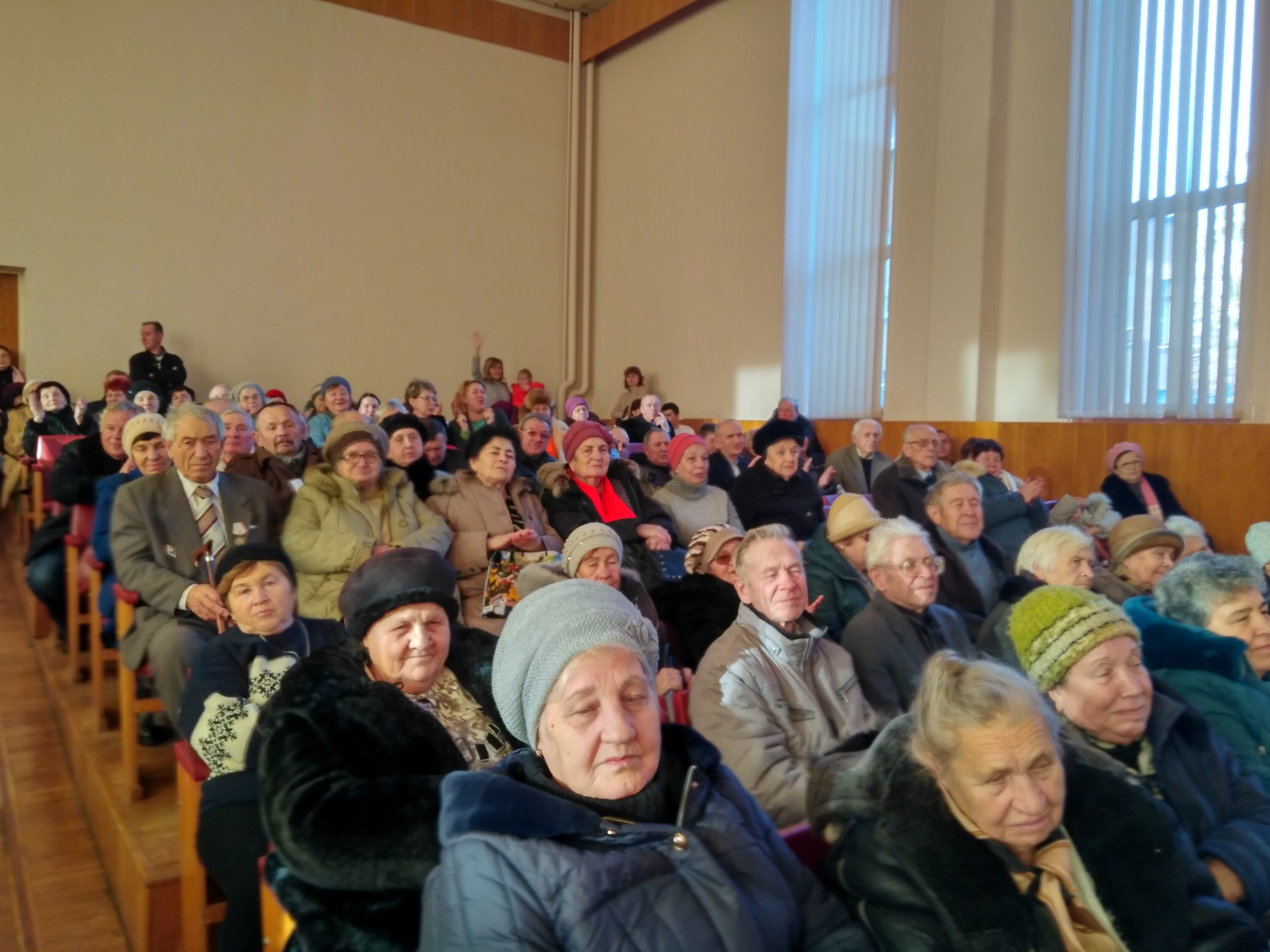 В Індустріальному районі пройшов концерт для людей з обмеженими можливостями