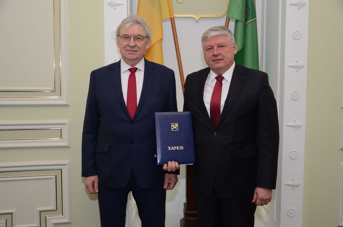 Харків'янам вручили премії міської ради