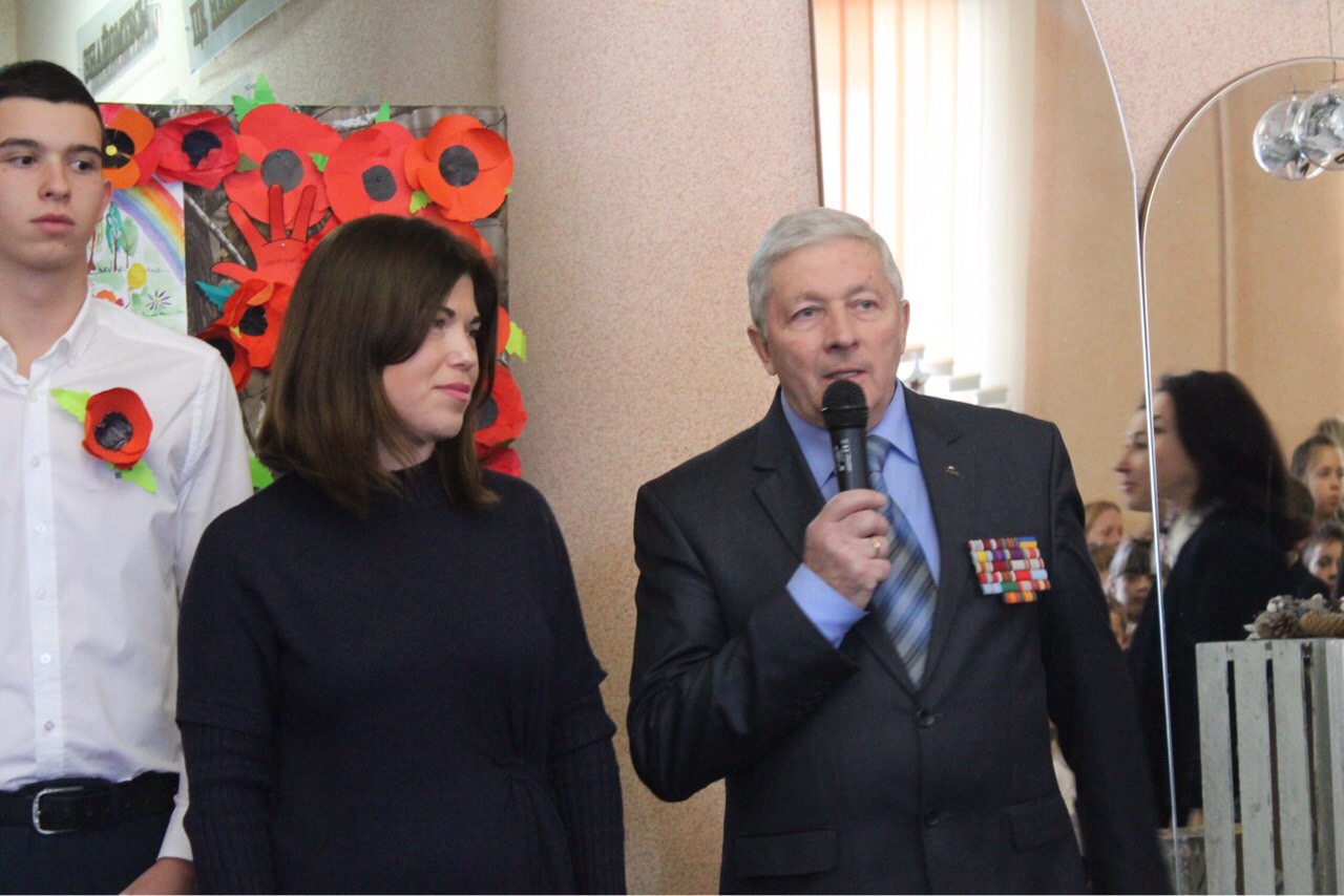У Новобаварському районі увічнили пам'ять загиблого воїна-афганця