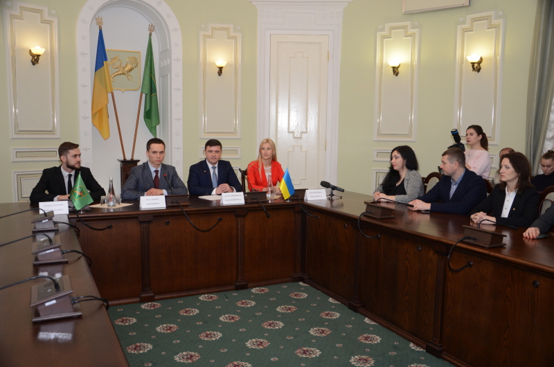 IT-компанії, «Офіс реформ» і «Vodafone» об'єднали зусилля для створення «розумного» Харкова