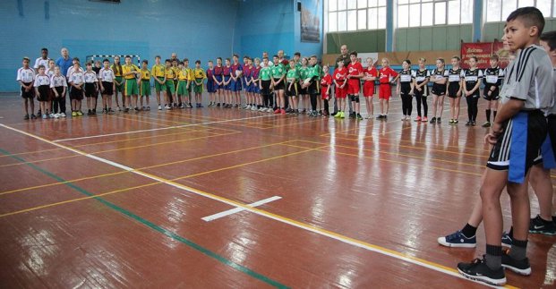 У Харкові визначили переможця новорічного турніру шкільної регбійний ліги