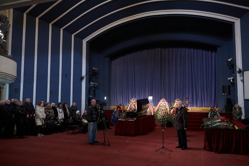 У Харкові попрощалися з Леонідом Ісаєвим
