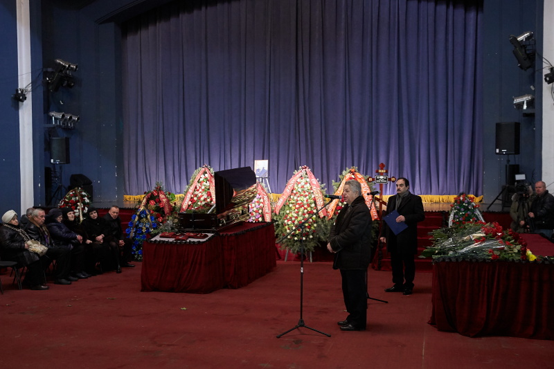 У Харкові попрощалися з Леонідом Ісаєвим