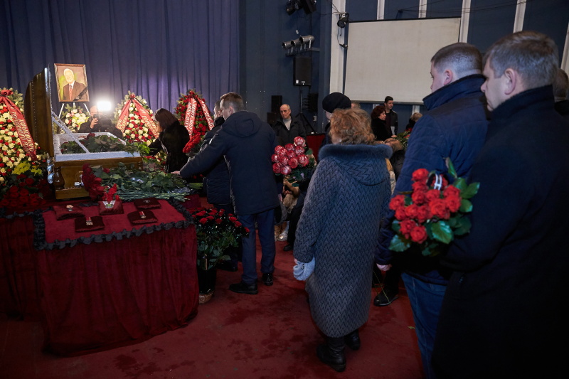 Харків'яни попрощалися з Олександром Кривцовим