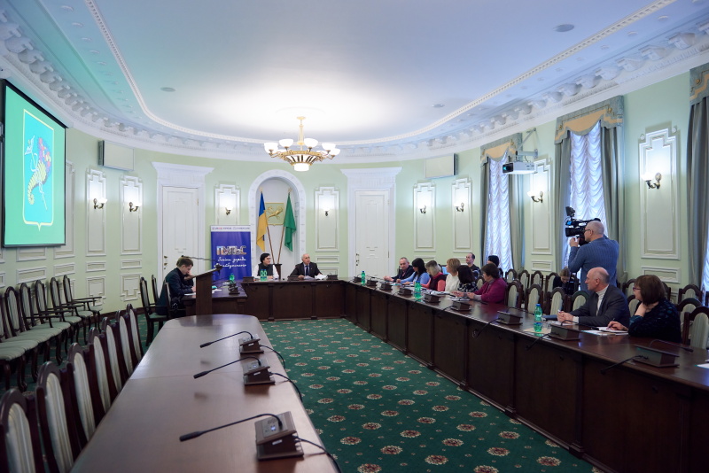 Представники Асоціації міст України вивчають досвід Харкова в сфері інклюзивної освіти