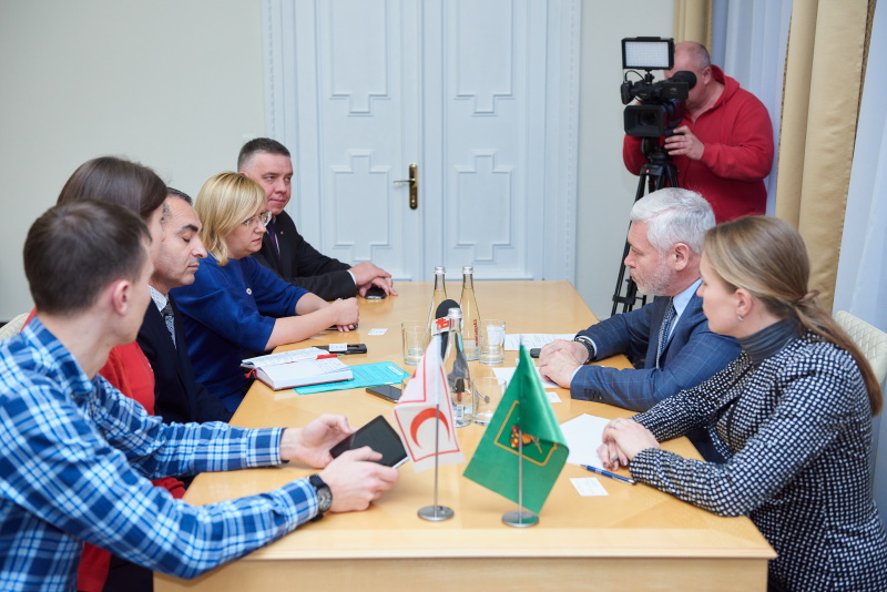 Міська влада розширюватиме співпрацю з Товариством Червоного Хреста