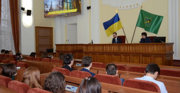 Молодіжна рада запускає низку проектів у сфері міжнародних відносин