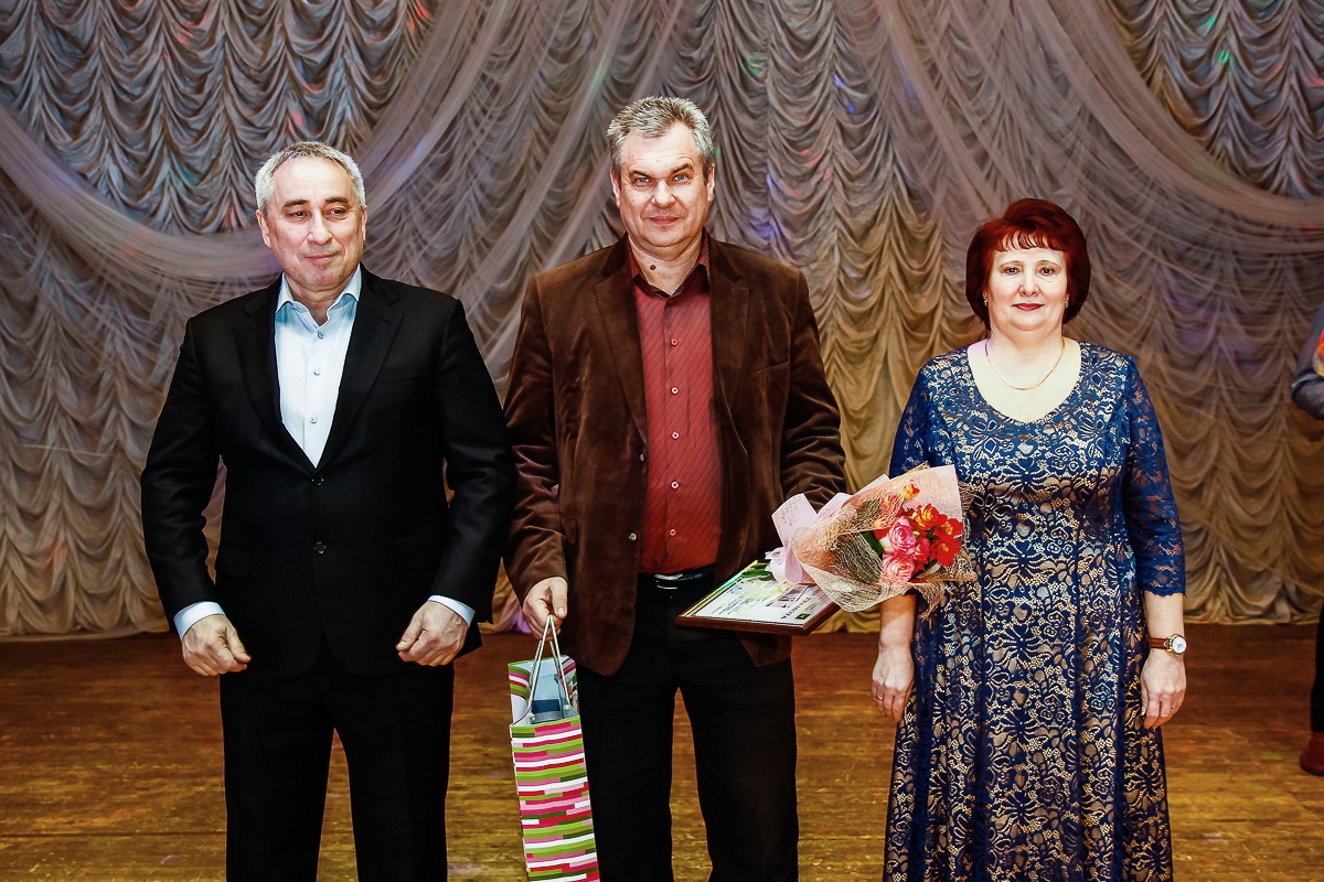 В Індустріальному районі нагородили працівників житлово-комунального господарства