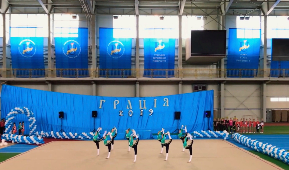 Юні харків'янки стали чемпіонками України з естетичної гімнастики
