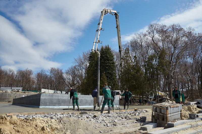 У саду Шевченка створюють нові фонтани, озеро і дитячий майданчик