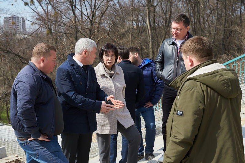 У саду Шевченка створюють нові фонтани, озеро і дитячий майданчик